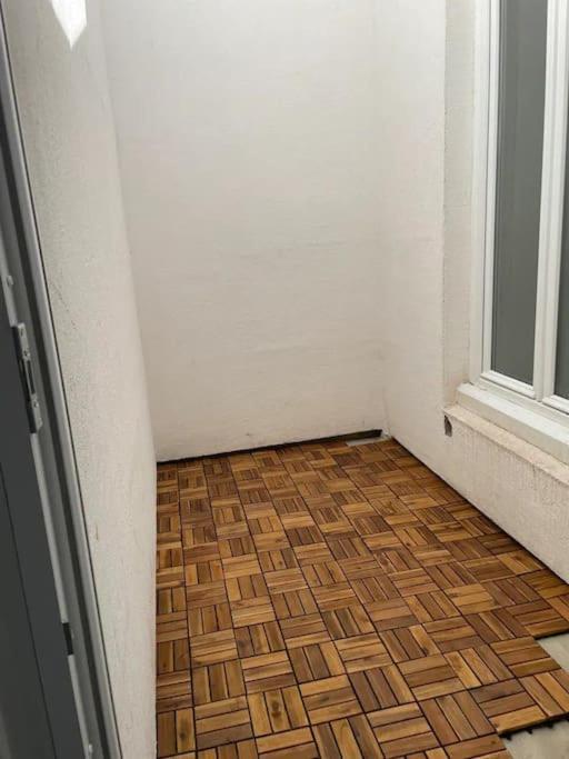 Ferienwohnung T2 Le Chatelet Orléans Exterior foto